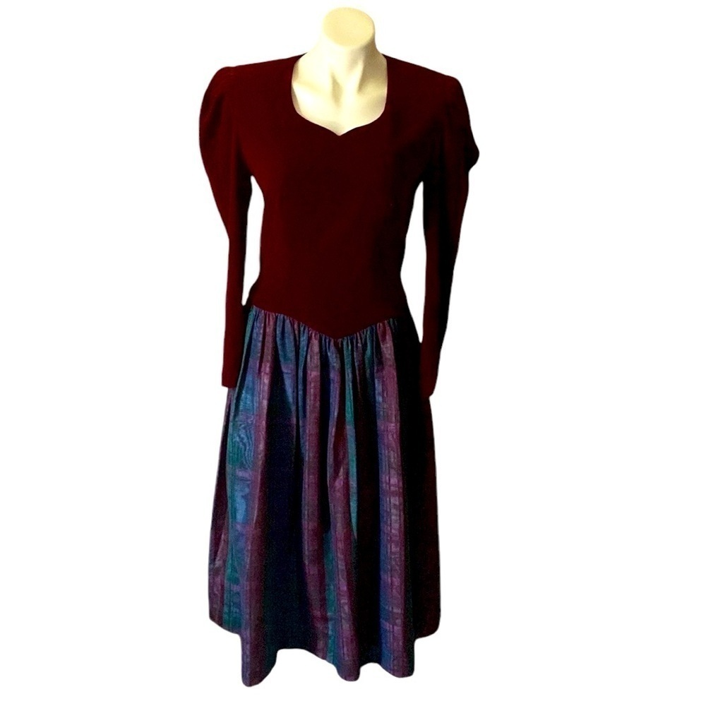 Vintage Red Velvet And Green Victorian Party Plaid Midi Dress Mutton Sleeves